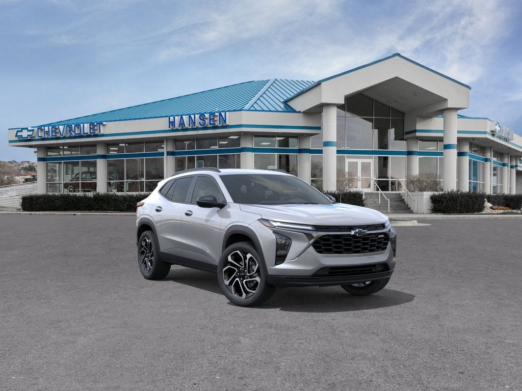 2026 Chevrolet Trax 2RS in Sterling Gray Metallic — front three-quarter view