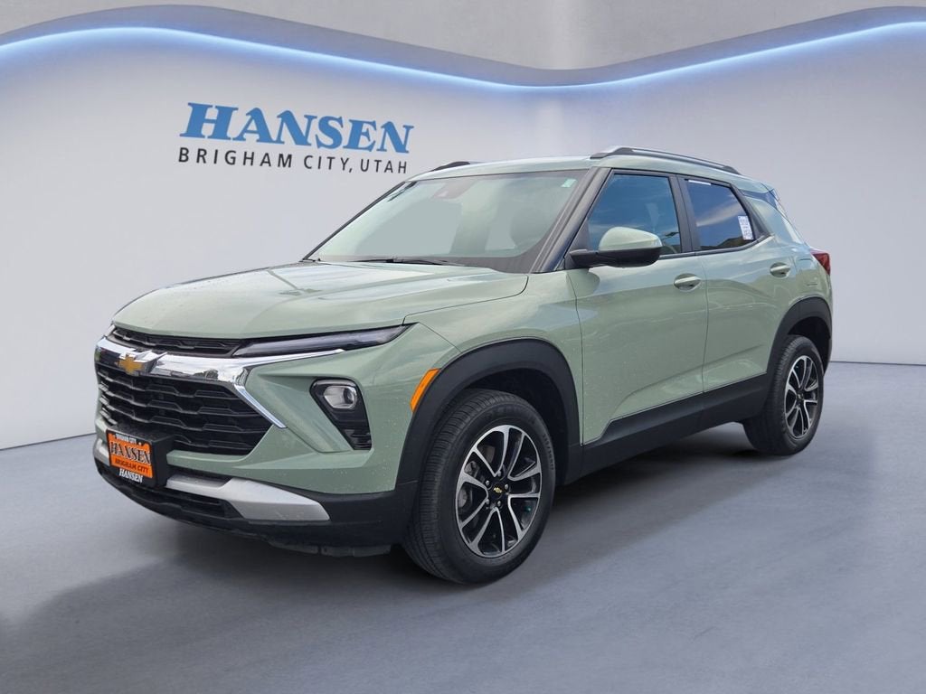 2025 Chevrolet Trailblazer LT in Cacti Green — front three-quarter view